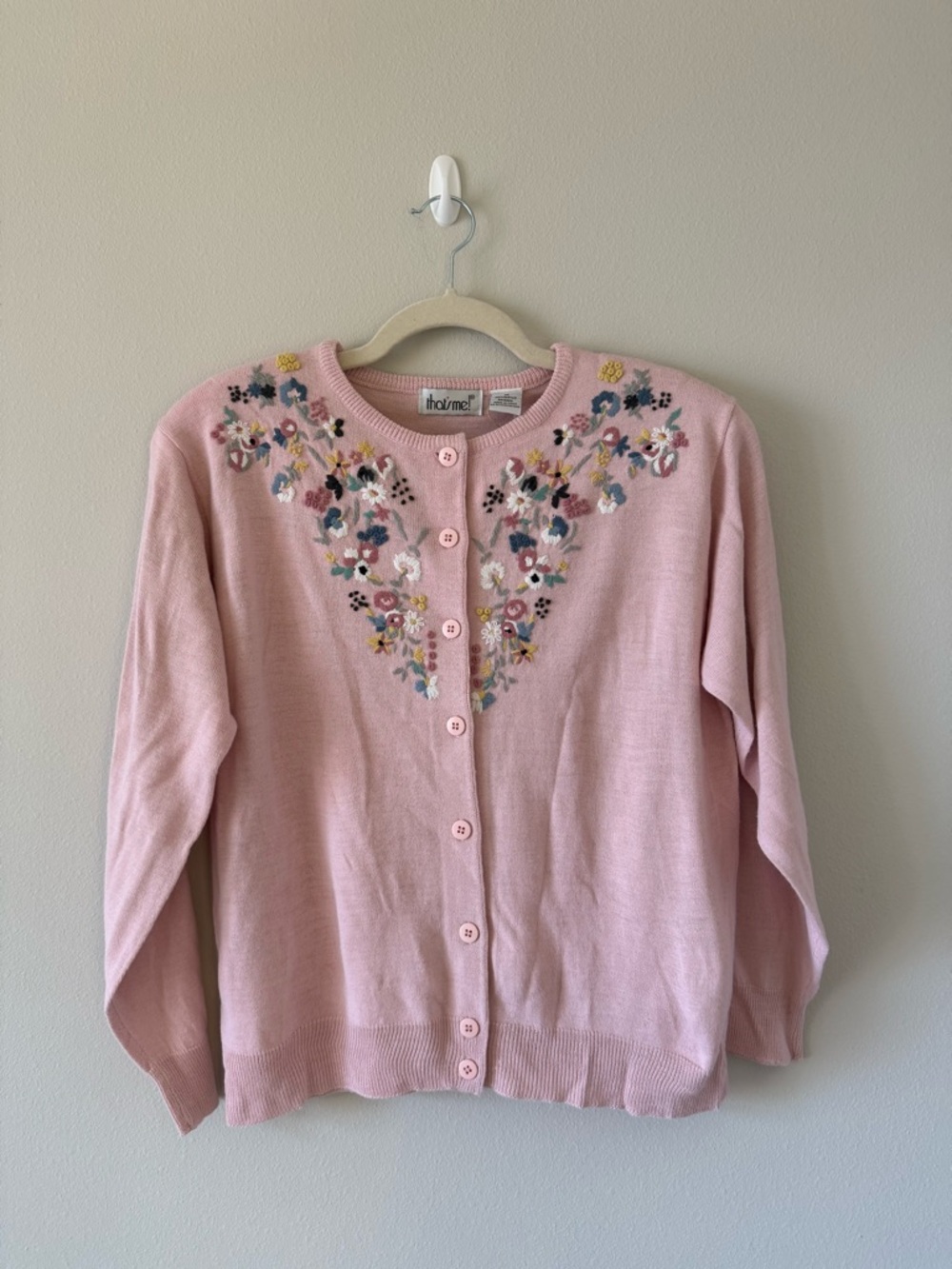Vintage That’s Me! Pink Floral Embroidered Cardigan Sweater Sz Medium